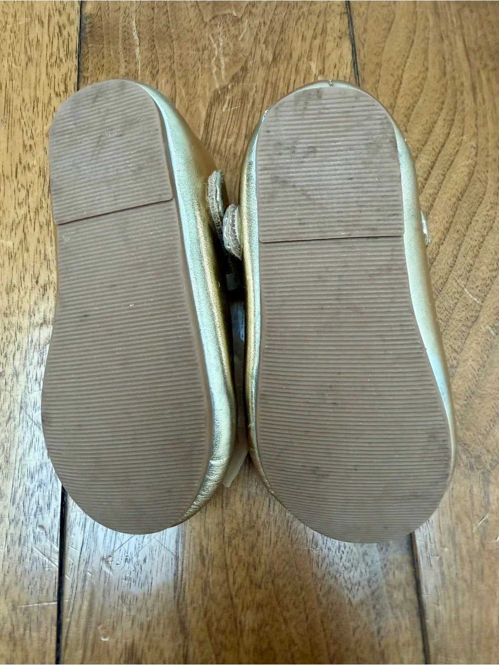 Felix & Flora Gold Bow Mary Jane Dress Shoes Size 6 Toddler EUC